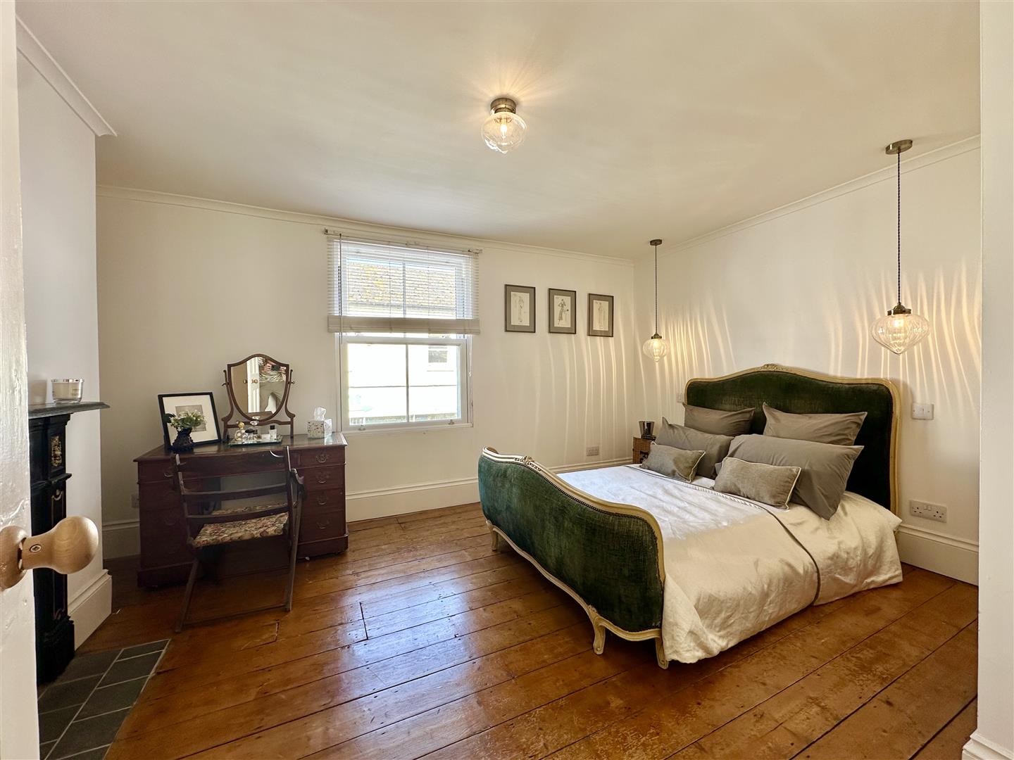 3 bed property in Gensing Road, St. Leonards-On-Sea